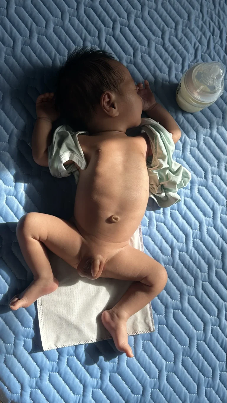Ảnh của Minh Đức, Mới sinh